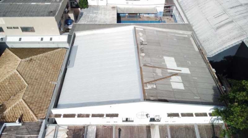 Sede do ISMAC vista de cima, com inicio da reforma do teto do edificio - Divulgação